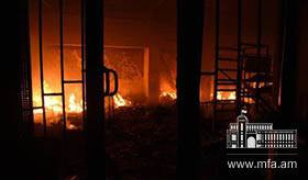 Вследствие артобстрела в Степанакерте вспыхнул пожар: Азербайджан обстреливал жилые здания и гражданские инфраструктуры
