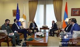 Acting Foreign Minister Ara Aivazian met with Minister of Defense of Cyprus