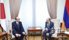 Ճապոնիայի նորանշանակ դեսպանն իր հավատարմագրերի պատճենը հանձնեց ՀՀ ԱԳ նախարարի պաշտոնակատար Արա Այվազյանին