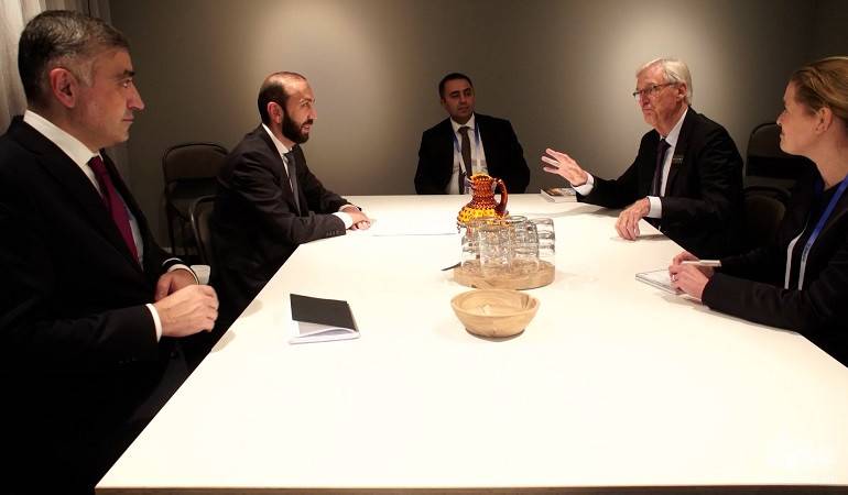 Meeting of Foreign Minister of Armenia with the Foriegn Minister of The Netherlands