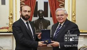 ՀՀ ԱԳ նախարար Արարատ Միրզոյանի հանդիպումը ԱՄՆ Սենատի արտաքին հարաաբերությունների հանձնաժողովի նախագահ Բոբ Մենենդեսի հետ