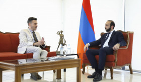 Foreign Minister Ararat Mirzoyan’s interview to “Kathimerini” newspaper