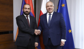 Meeting of the Foreign Minister of Armenia Ararat Mirzoyan with the Deputy Prime Minister of Poland Jacek Sasin