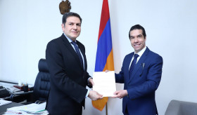 Բրազիլիայի դեսպանն իր հավատարմագրերի պատճենն է հանձնել ՀՀ ԱԳ նախարարի տեղակալին