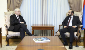 Foreign Minister of Armenia Ararat Mirzoyan received Igor Khovaev