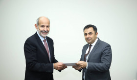 Իսպանիայի դեսպանն իր հավատարմագրերի պատճենն է հանձնել ՀՀ ԱԳ նախարարի տեղակալին
