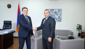Մակեդոնիայի դեսպանն իր հավատարմագրերի պատճենն է հանձնել ՀՀ ԱԳ նախարարի տեղակալին