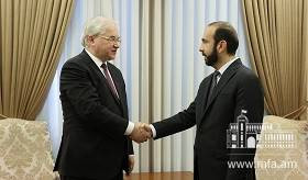 Министр иностранных дел Армении Арарат Мирзоян принял Игоря Ховаева