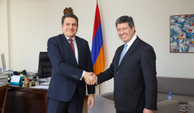 Էկվադորի նորանշանակ դեսպանն իր հավատարմագրերի պատճենն է հանձնել ԱԳ նախարարի տեղակալին