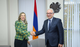 Եգիպտոսի Արաբական Հանրապետության նորանշանակ դեսպանն իր հավատարմագրերի պատճենն է հանձնել ՀՀ ԱԳ նախարարի տեղակալին