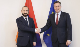 Արարատ Միրզոյանի հանդիպումը Դեյվիդ Մքալիսթերի հետ