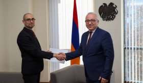 Մեքսիկայի նորանշանակ դեսպանն իր հավատարմագրերի պատճենն է հանձնել ՀՀ ԱԳ նախարարի տեղակալին