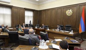 ՀՀ ԱԳ նախարար Արարատ Միրզոյանի զեկույցը ԱԺ եվրոպական ինտեգրման հարցերի ու ֆինանսավարկային և բյուջետային հարցերի մշտական հանձնաժողովների համատեղ նիստում