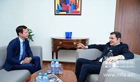 ՀՀ ԱԳ նախարարի տեղակալն ընդունել է Եվրախորհրդարանի ֆրանսիացի պատգամավոր Ֆրանսուա-Քզավիե Բելամիին