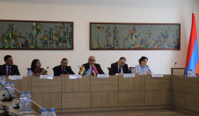 ՀՀ արտաքին գործերի նախարարի տեղակալ Մնացական Սաֆարյանն ընդունել է Հնդկաստանի պաշտպանության ազգային քոլեջի պատվիրակությանը
