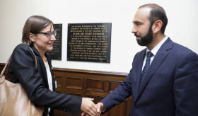 Meeting of Foreign Minister of Armenia with President of ICRC