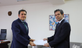 Հունաստանի նորանշանակ դեսպանն իր հավատարմագրերի պատճենն է հանձնել ՀՀ ԱԳ նախարարի տեղակալին