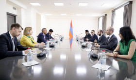 ՀՀ ԱԳ նախարարի հանդիպումը ԱՄՆ պետքարտուղարի՝ կառավարման և ռեսուրսների հարցերով տեղակալի հետ