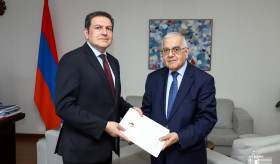 Մալթայի նորանշանակ դեսպանն իր հավատարմագրերի պատճենն է հանձնել ՀՀ ԱԳ նախարարի տեղակալին