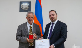 ՀՀ ԱԳՆ գլխավոր քարտուղարն ընդունել է ֆրանսիական «SPFA» հումանիտար կազմակերպության նախագահին