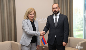 ՀՀ ԱԳ նախարարի հանդիպումը Եվրոպական հանձնաժողովի փոխնախագահի հետ