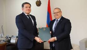 Ալժիրի Ժողովրդական Ժողովրդավարական Հանրապետության նորանշանակ դեսպանն իր հավատարմագրերի պատճենն է հանձնել ՀՀ ԱԳ նախարարի տեղակալին
