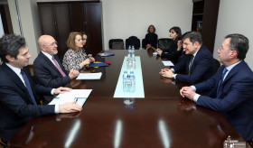 ՀՀ ԱԳ նախարարի տեղակալի հանդիպումը Հունաստանի ԱԳ փոխնախարար՝ հայ-հունական տնտեսական, արդյունաբերական և գիտատեխնիկական համագործակցության միջկառավարական հանձնաժողովի միջկառավարական հանձնաժողովի համանախագահի հետ