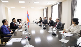 ՀՀ ԱԳ նախարարն ընդունել է ՀՀ-ում ՉԺՀ նորանշանակ դեսպանին