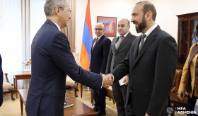 ՀՀ ԱԳ նախարարն ընդունել է Ղազախստանի դեսպանին առաքելության ավարտի կապակցությամբ