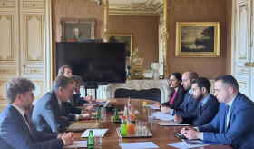 Consultations politiques entre les ministères des Affaires étrangères de la République d’Arménie et de la République française