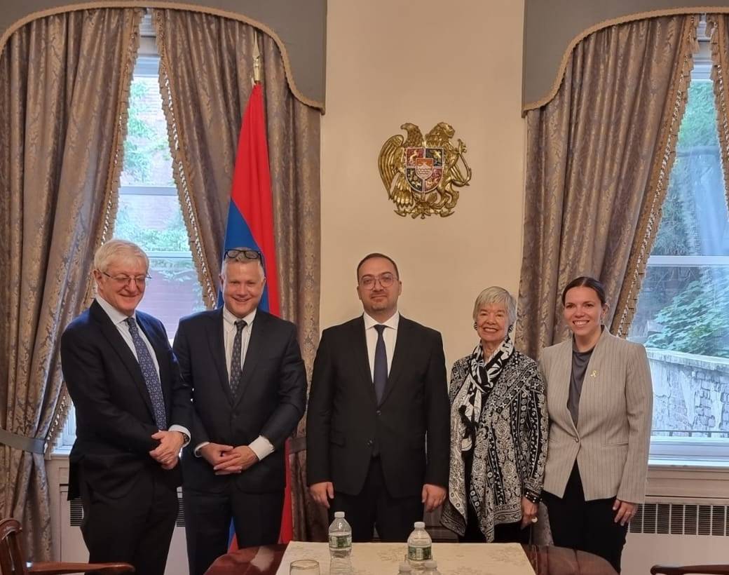 Встреча Генерального секретаря МИД Армении с представителями Американского еврейского комитета