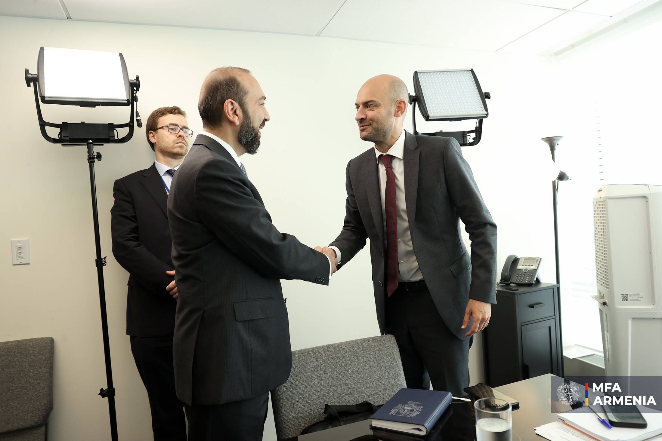 Meeting of the Foreign Ministers of Armenia and France - mfa.am