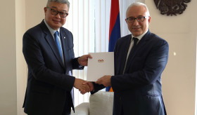 Մալայզիայի նորանշանակ դեսպանն իր հավատարմագրերի պատճենն է հանձնել ՀՀ ԱԳ նախարարի տեղակալին