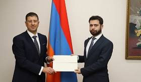 ՀՀ ԱԳ նախարարի տեղակալ Վահան Կոստանյանն ընդունել է Հայաստանում Բուլղարիայի նորանշանակ դեսպանին