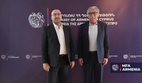 Meeting of the Secretary General of the MFA of Armenia with the President of AGBU