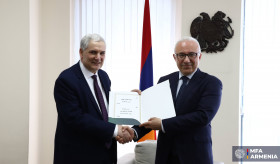 Ալժիրի Ժողովրդական Ժողովրդավարական Հանրապետության դեսպանն իր հավատարմագրերի պատճենն է հանձնել ՀՀ ԱԳ նախարարի տեղակալին 11/05/26