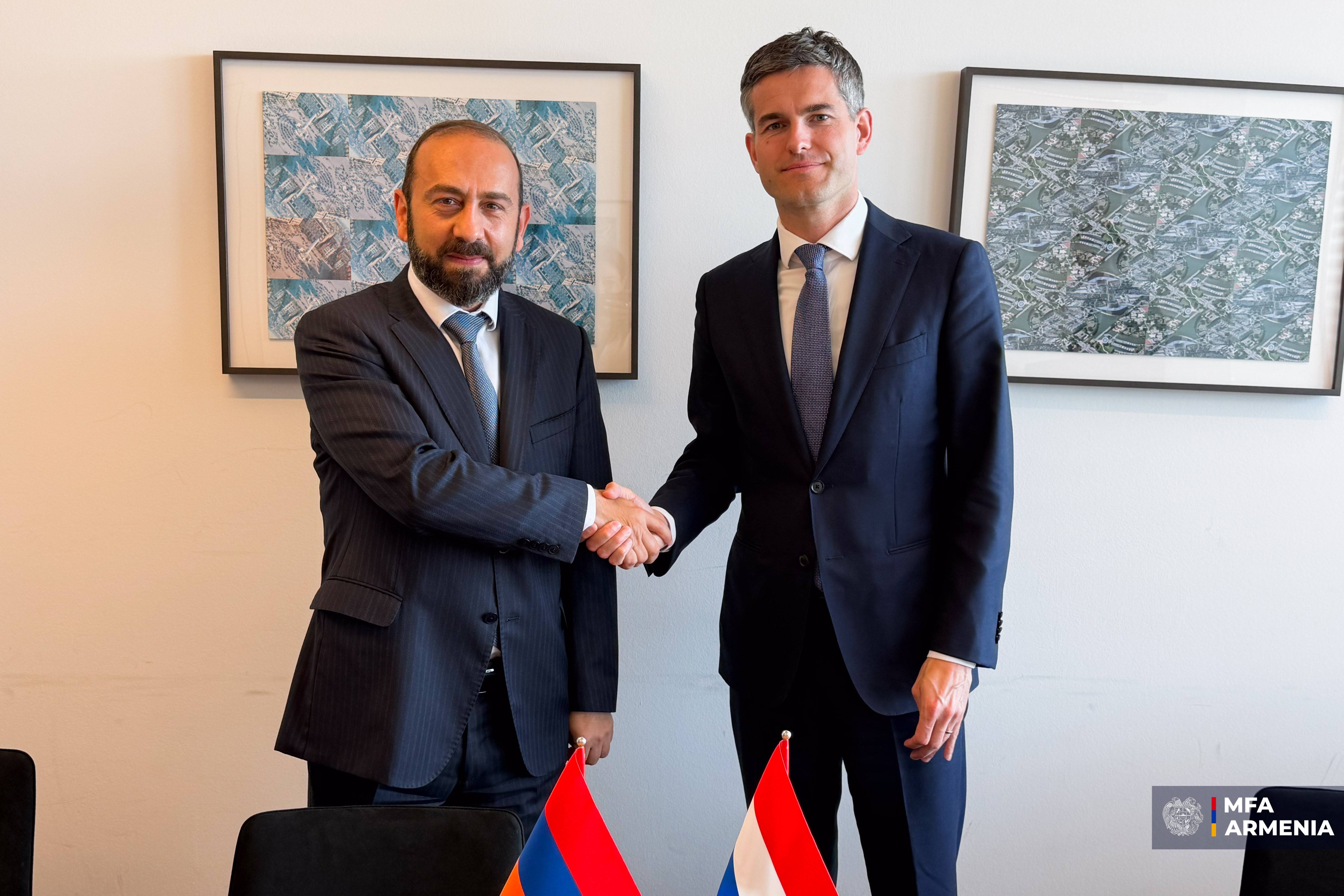 Meeting between the Foreign Ministers of Armenia and the Netherlands