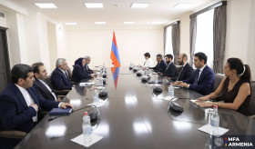 The Minister of Foreign Affairs of Armenia received the Deputy Foreign Minister for Economic Diplomacy of Iran 30/07/26