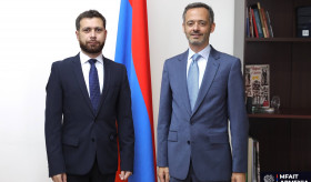 Newly appointed Ambassador of France presents copy of Credentials to Deputy Minister of Foreign Affairs and International Trade of Armenia 07/09/2026