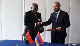 Meeting of the Minister of Foreign Affairs and International Trade of Armenia with the Minister of Foreign Affairs of Angola
