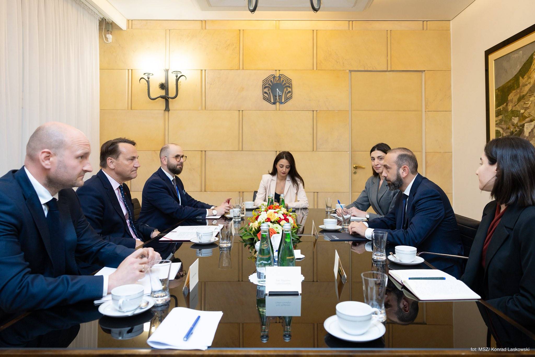 Armenia y Polonia: cancilleres impulsan exportaciones y tecnolog&iacute;a