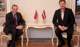 Заместитель министра Мнацаканян визите в Латвию
