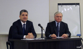 Վարչապետ Սարգսյանը հյուրընկալվել էր ԱԳՆ դիվանագիտական դպրոցում