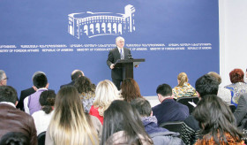 THE FOREIGN MINISTER PRESENTED THE ACTIVITIES OF THE MINISTRY OF FOREIGN AFFAIRS IN 2013