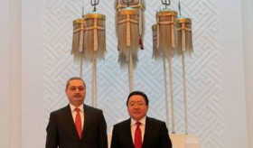 Դեսպան Սարգսյանն իր հավատարմագրերը հանձնեց Մոնղոլիայի Նախագահին