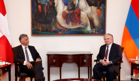 Armenian FM meets with OSCE chairman_in_office