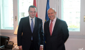 Դեսպան Ադոնցի հանդիպումը Իսպանիայի կրթության մշակույթի և սպորտի նախարարի հետ