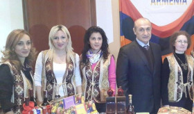 Ամանորյա տոնավաճառ Թբիլիսիում