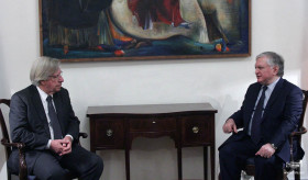 Նախարար Նալբանդյանը հանդիպեց Ուրուգվայի փոխնախագահ Դանիլո Աստորիին