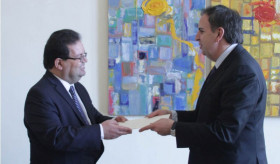Կիպրոսի նորանշանակ դեսպանն իր հավատարմագրերի պատճենը հանձնեց ԱԳ նախարարի տեղակալին